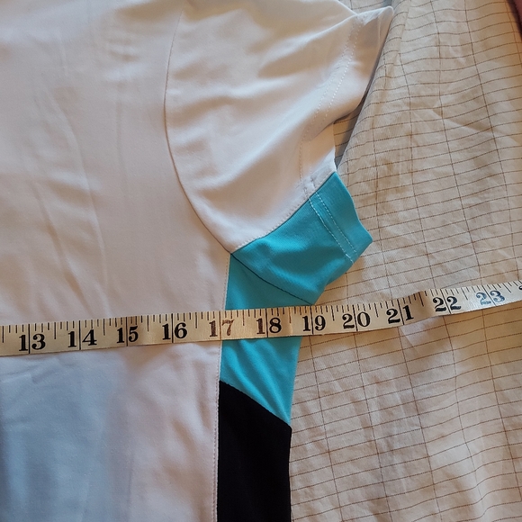 DKNY GOLF ♡ Ladies Golf Top - Picture 6 of 7